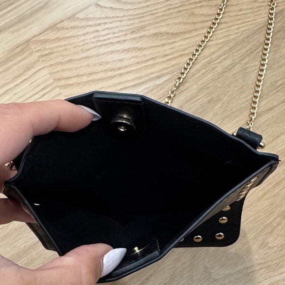 Chic Black Crossbody Bag with Gold Studs - Picture 2 of 4